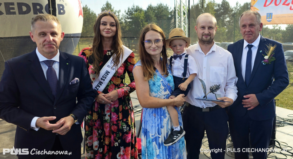 Wspaniałe Dożynki w Rydzewie