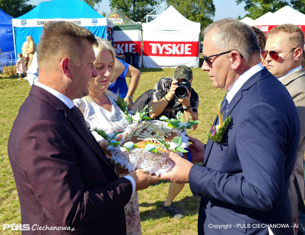 Wspaniałe Dożynki w Rydzewie