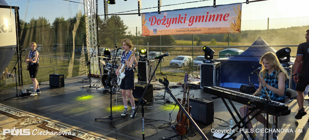 Wspaniałe Dożynki w Rydzewie