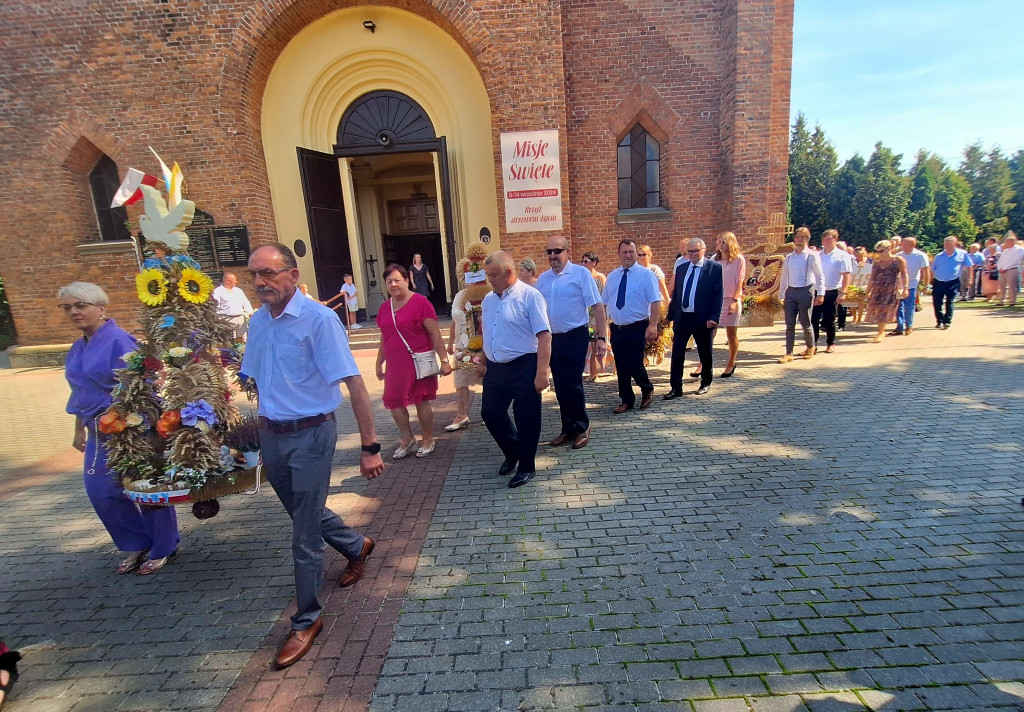 Dożynki w Grudusku ku tradycji Święta Plonów