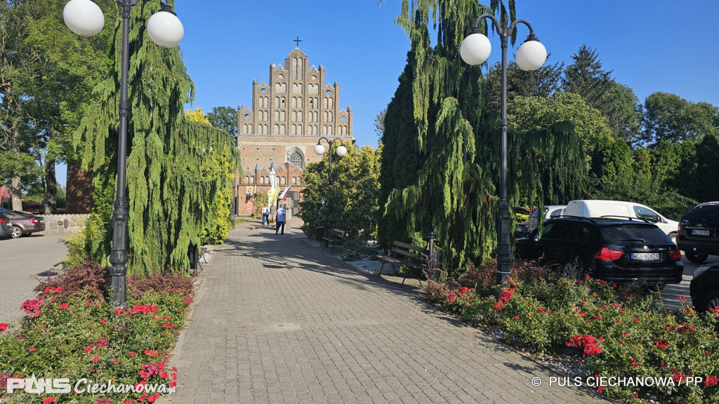 Dożynki gminno-parafialne w Gołyminie-Ośrodku