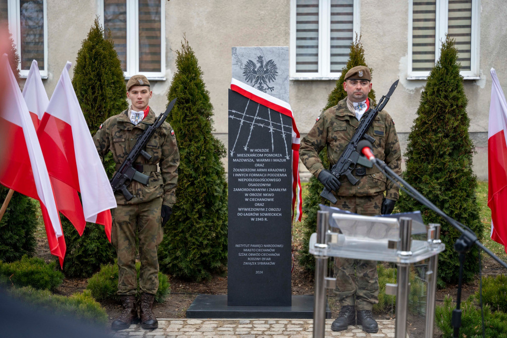 Uroczyste odsłonięcie pomnika