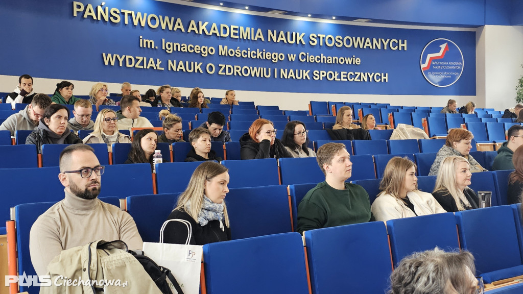Konferencja w PANS