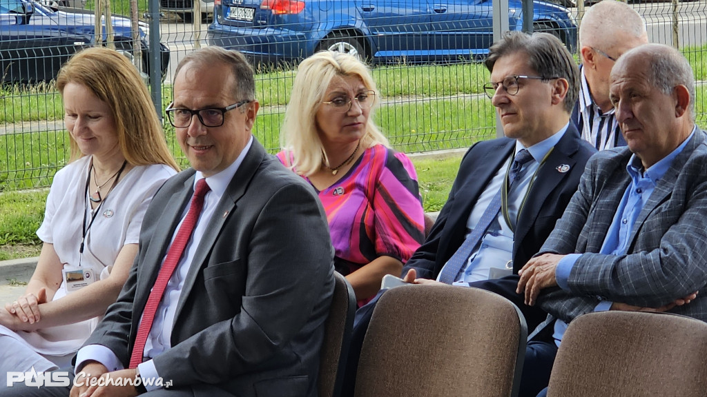 Ciechanowski szpital ma 40 lat i rozbudowuje SOR