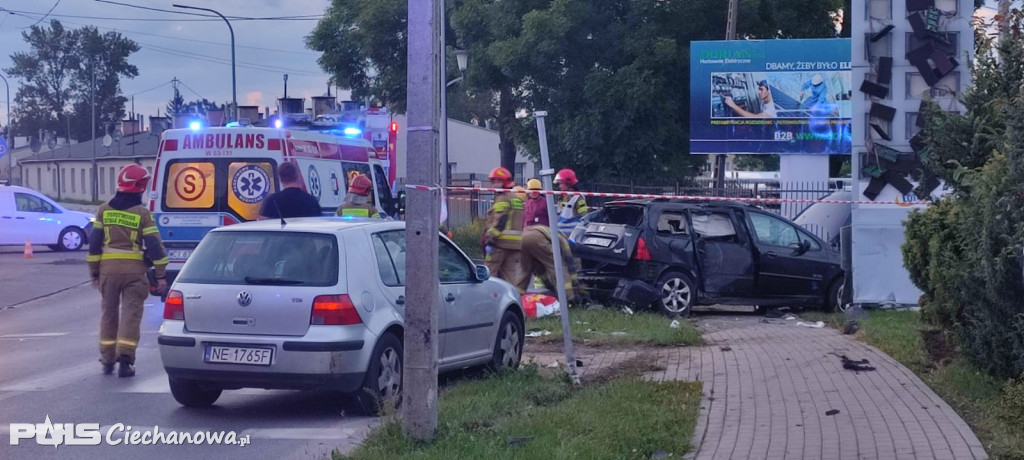 Kolizja na ul. Niechodzkiej, kierowca w szpitalu