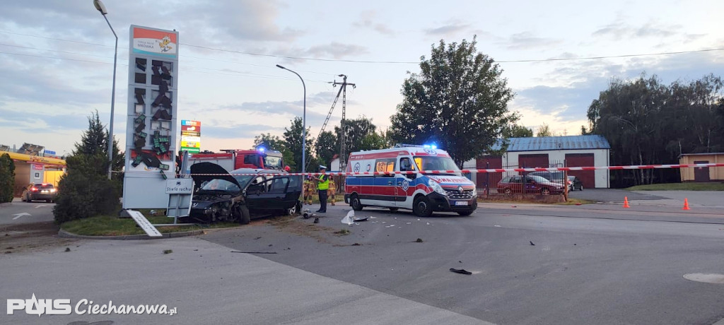 Kolizja na ul. Niechodzkiej, kierowca w szpitalu