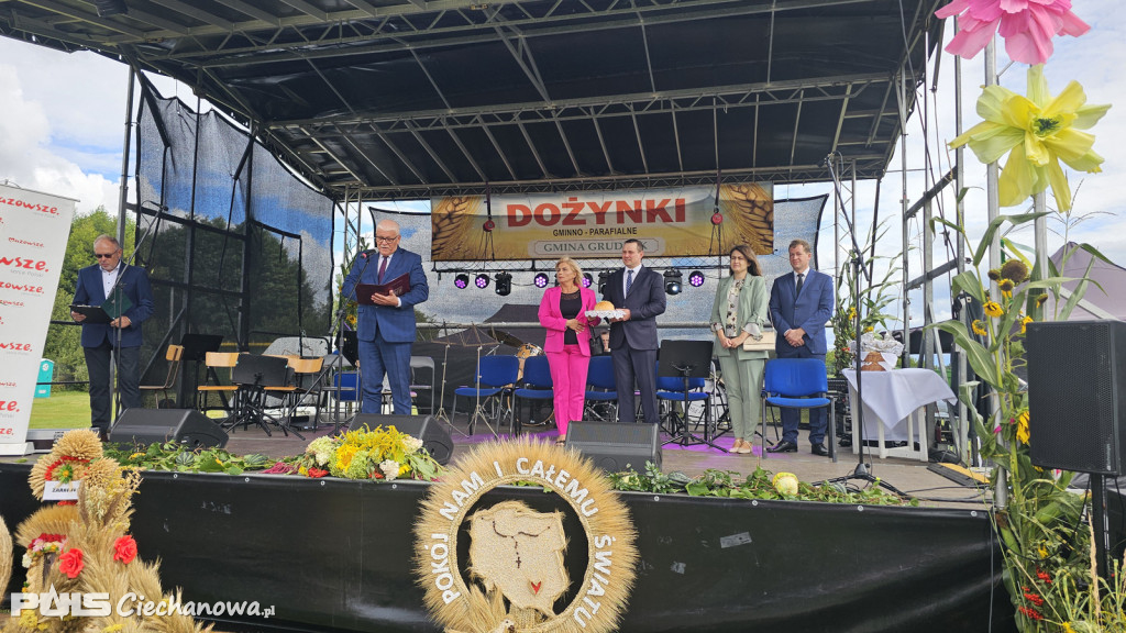 Niebo w gębie, czyli dożynki w Grudusku