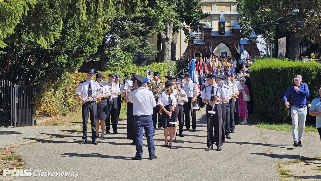 Dożynki gminno-parafialne w Zeńboku