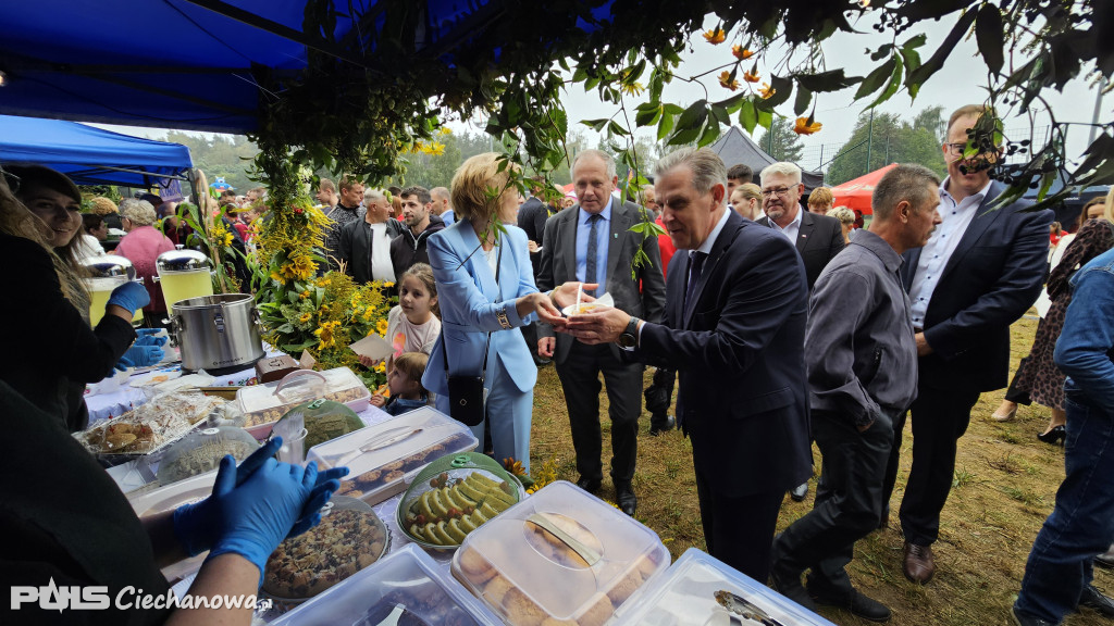 Smaczne i wesołe dożynki w Kraszewie
