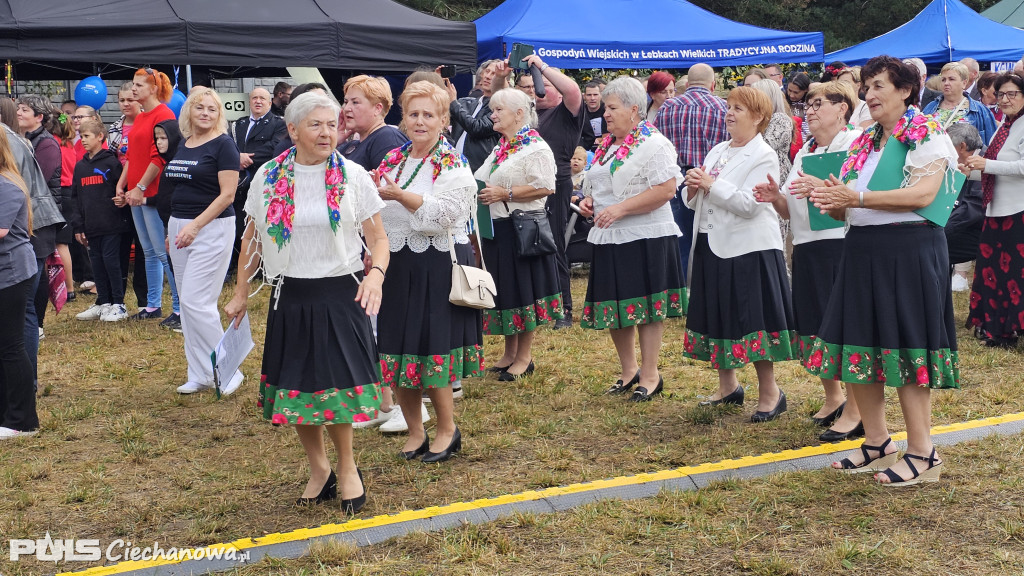 Smaczne i wesołe dożynki w Kraszewie