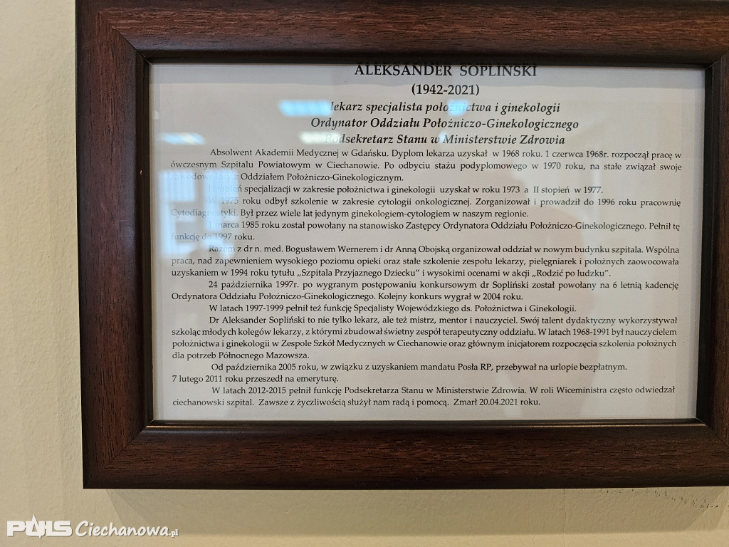 Trzy tablice, dwa portrety, jedna historia ...