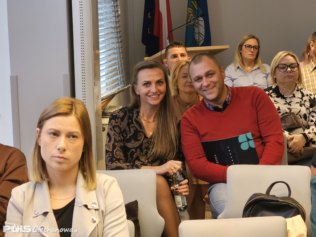 Biznes w pigułce - KSeF, AI i finansowanie firm