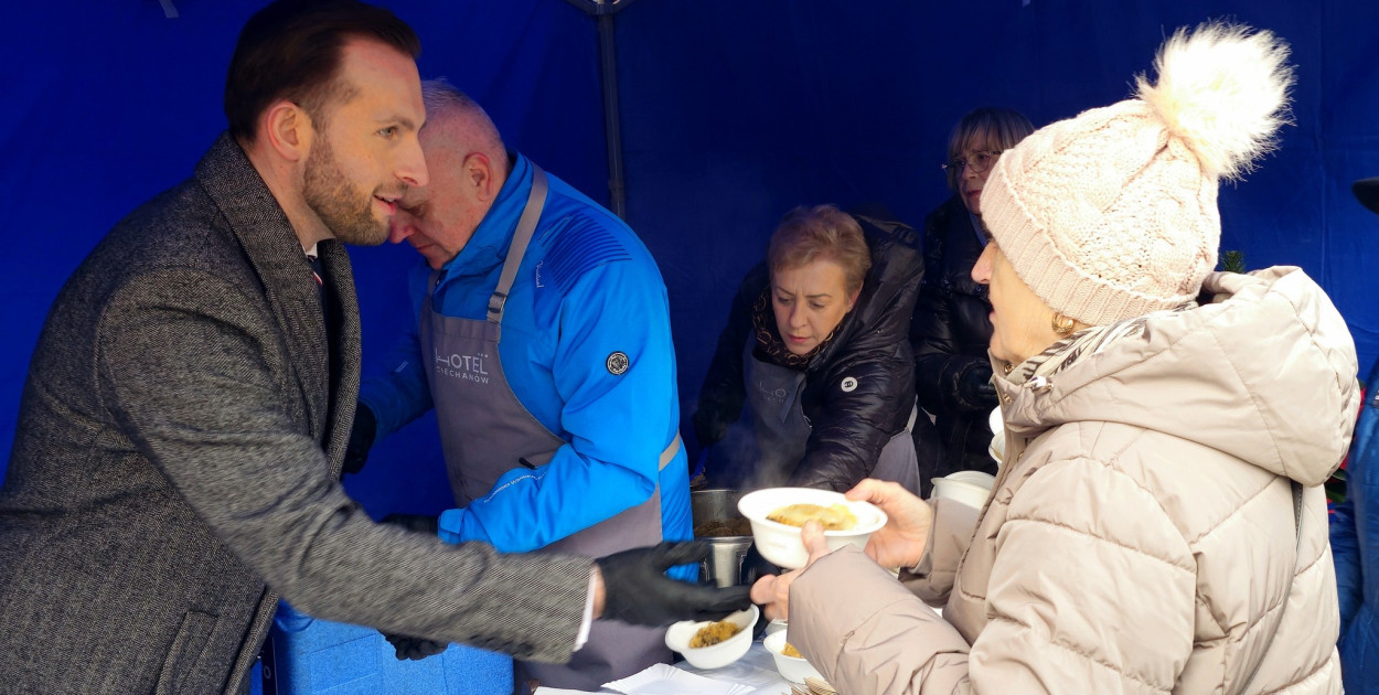 Na Ciechanowskim Jarmarku Bożonarodzeniowym