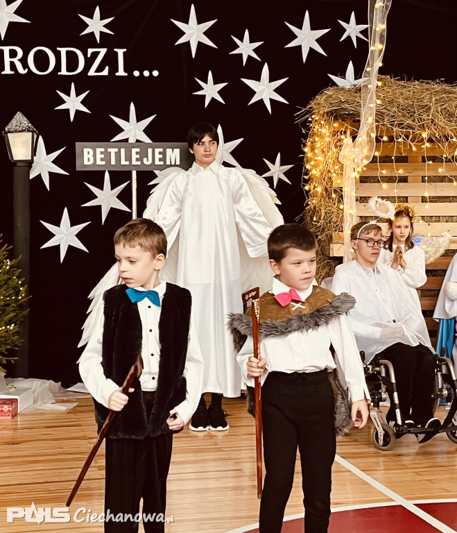 SOSW pełna światła, muzyki i wzruszeń