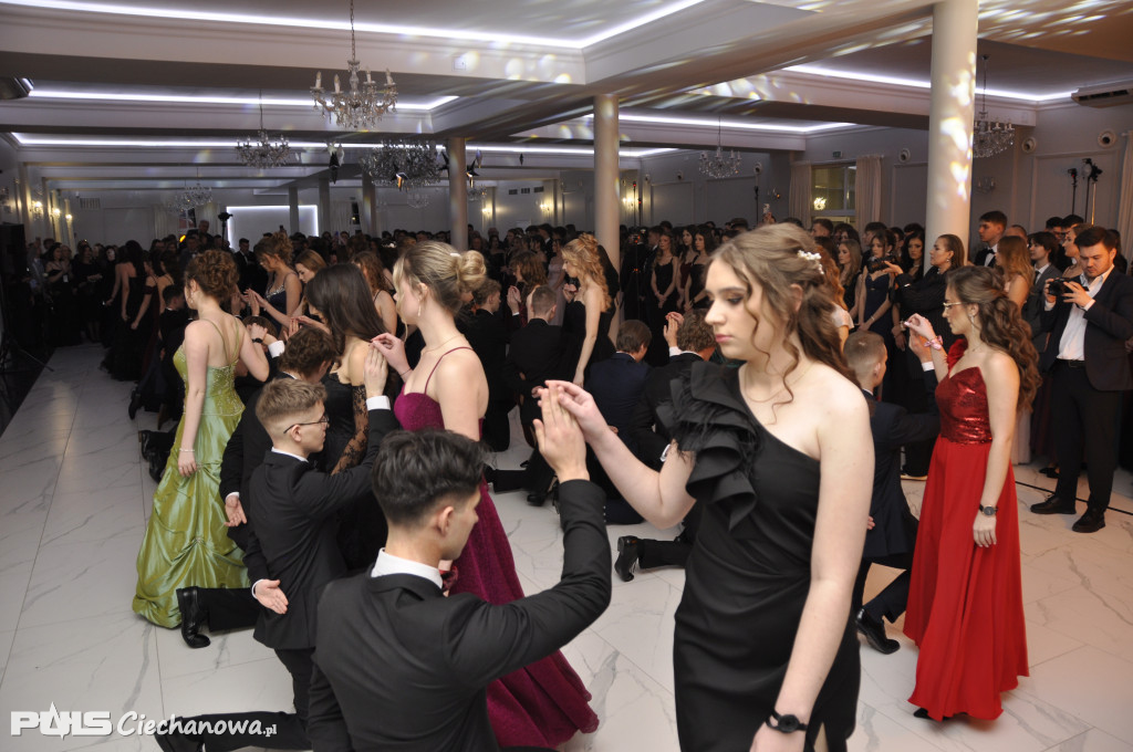 Studniówka maturzystów z Krasiniaka