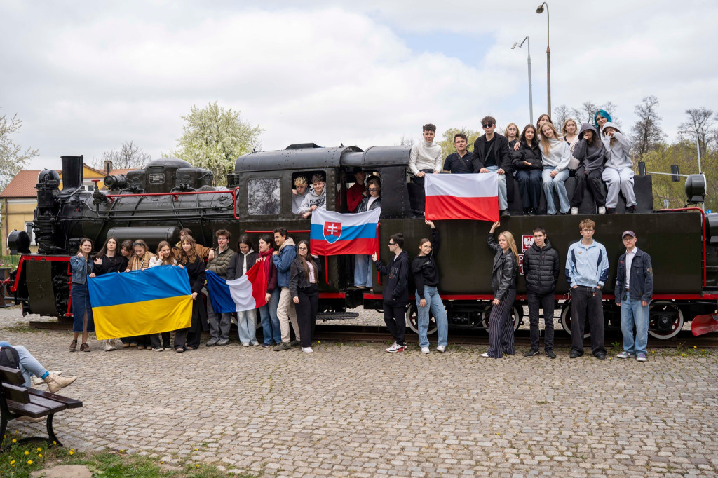 Młodzież z miast partnerskich w Ciechanowie