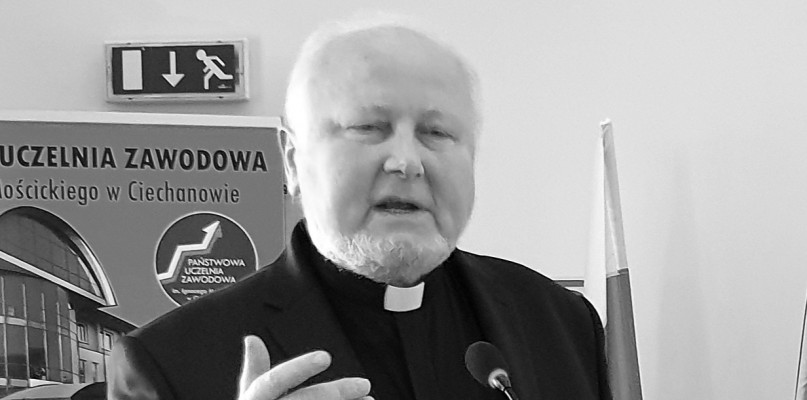 Ks. Ireneusz Mroczkowski odszedł do Domu Ojca...