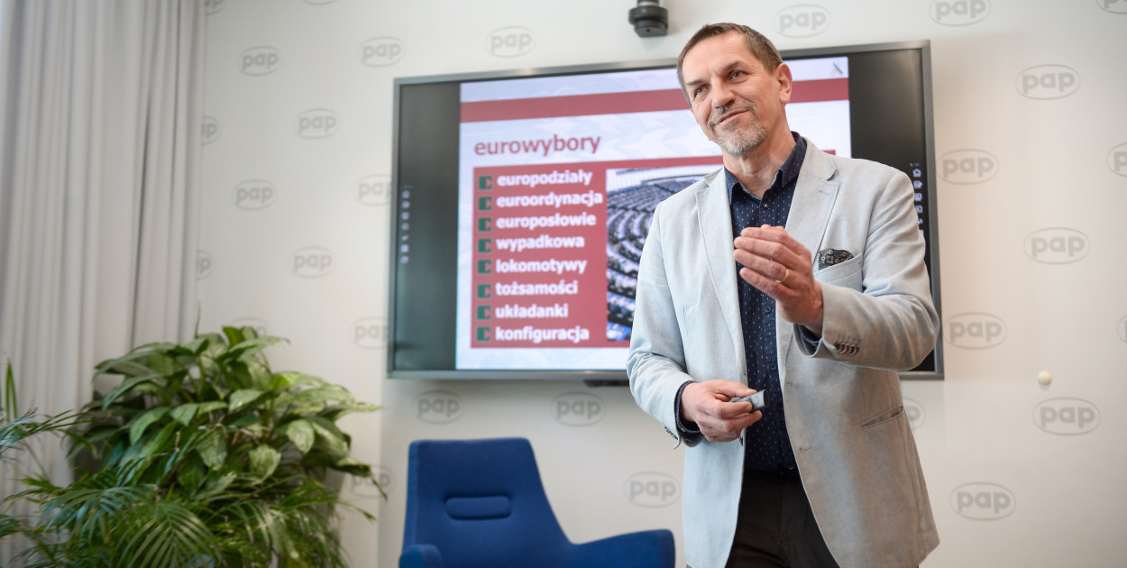 Prof. Flis o eurowyborach: oprócz frekwencji wpływ na liczbę mandatów...