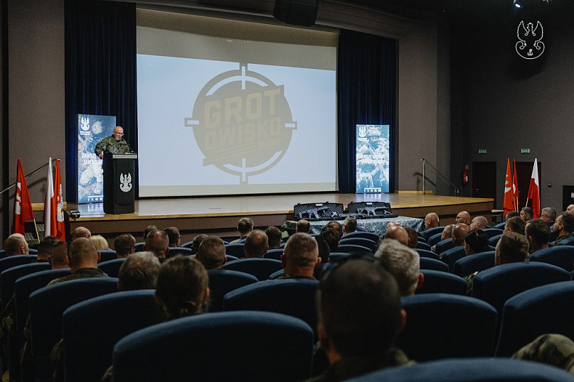 5 MBOT na zawodach GROTOWISKO-25