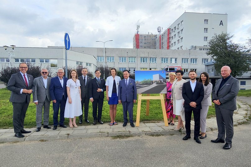 Ciechanowski szpital ma 40 lat i rozbudowuje SOR