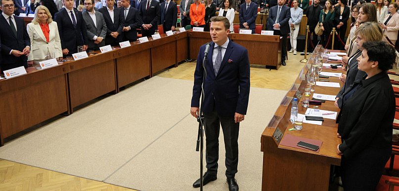 Darmowy poradnik dla radnych nowej kadencji do pobrania