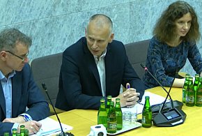MF naprawia błąd w bazie podatkowej CIT. Setki milionów do zwrotu dla gmin -27677