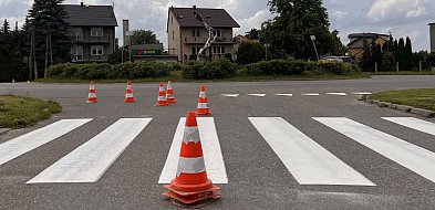 Trwa odnawianie oznakowania poziomego na drogach i skrzyżowaniach-27668