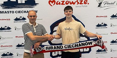 Paweł Lewczyk nowym zawodnikiem Juranda Ciechanów-27843
