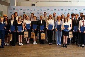 Prezydent nagrodził najlepszych uczniów [fotorelacja]-27965