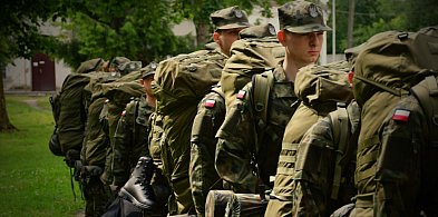 5 MBOT szkoli młodzież z Mazowsza – ruszyły „Wakacje z WOT” [foto]-28057