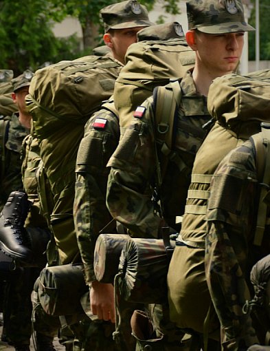 5 MBOT szkoli młodzież z Mazowsza – ruszyły „Wakacje z WOT” [foto]-28057