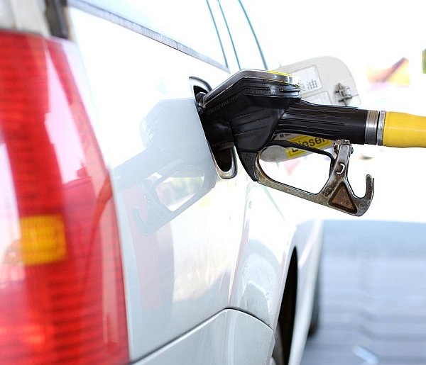 Ceny paliw w Polsce. Benzyna i LPG tanieją, ale diesel nie chce odpuścić-28246