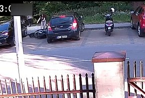 Kopała jak szalona w skuter. Policja poszukuje sprawczyni-28308