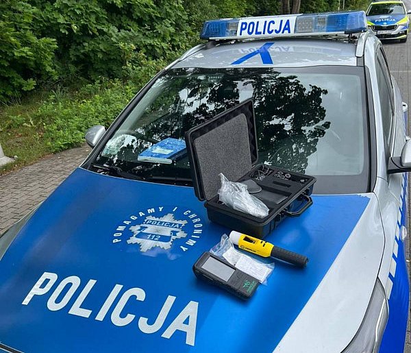 Dzialania ciechanowskiej policji "Narkotyki lokalnie"-28329