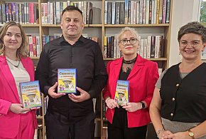 W bibliotece o poemiksie-28607