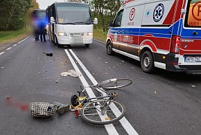 Wypadek autokaru z rowerzystą. Jedna osoba ranna-29808