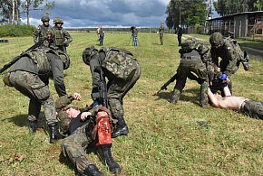 Setki tysięcy Polaków pójdą na szkolenie. Wojsko otwiera drzwi dla cywilów-30168