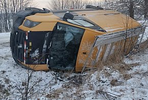 Uwaga kierowcy! Trudne warunki na drogach w powiecie ciechanowskim-30438