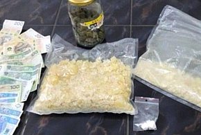 Marihuana, mefedron i kokaina w mieszkaniu 32-latka-30672