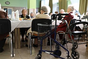 Centra opiekuńczo-mieszkalne. Rusza nabór na dofinansowanie [dokumenty]-30944