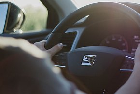 Siadasz za kierownicę bez uprawnień? Sam płacisz za wyrządzone szkody