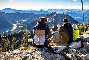 Planujesz wyjazd na majówkę? Uważaj na oszustów!