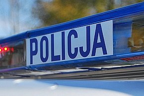 Zderzenie busa z pojazdem osobowym. Jedna osoba trafiła do szpitala