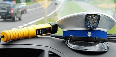 Czuł się zbyt pewnie przekraczając prędkość. Odpowie za przestępstwo