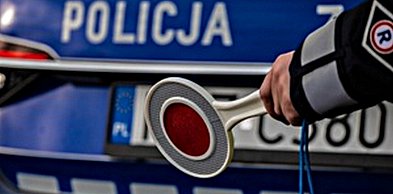 Zignorował policyjne sygnały i nie zatrzymał się do kontroli