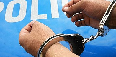 Miał przy sobie podejrzaną puszkę. Grozi mu więzienie
