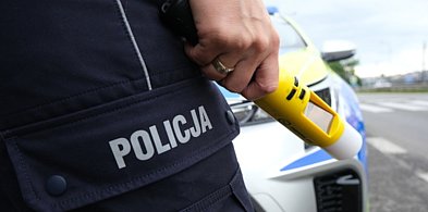 Wsiadł za kierownicę mając prawie 2 promile alkoholu-30257