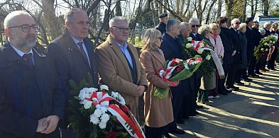 Oddali hołd Senator Fetlińskiej