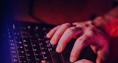 Otwierasz załącznik. I… nic się nie dzieje, aż do momentu, gdy...