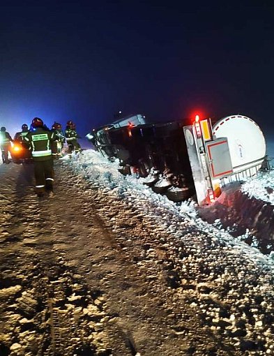 Oto skutki niedostosowania prędkości do warunków na drodze-31135